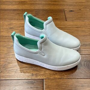 Grey Slip on Fit Flop Tennis Shoe